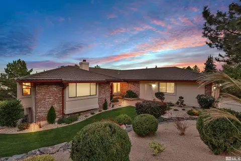 2240 Schooner Cir, Reno, NV 89519