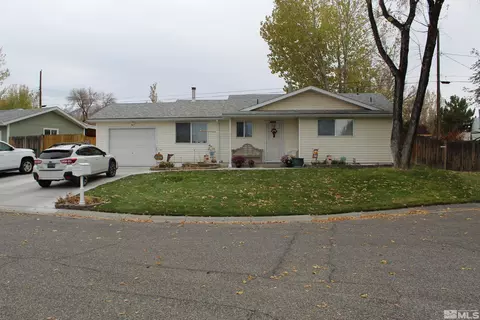 210 Florence Ct, Winnemucca, NV 89445