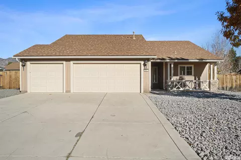 830 Laca St, Dayton, NV 89403