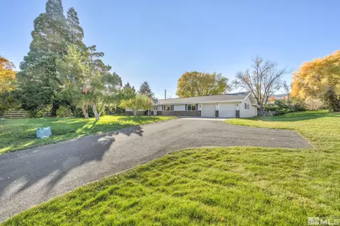 4050 Mayberry Dr, Reno, NV 89519