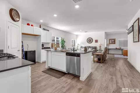 841 Karry Way, Fallon, NV 89406 photo 7