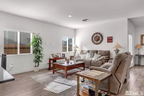 841 Karry Way, Fallon, NV 89406 photo 9