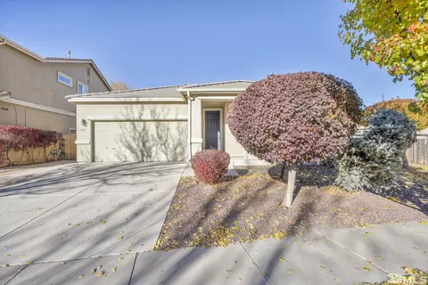 2450 Lawry Dr, Sparks, NV 89436