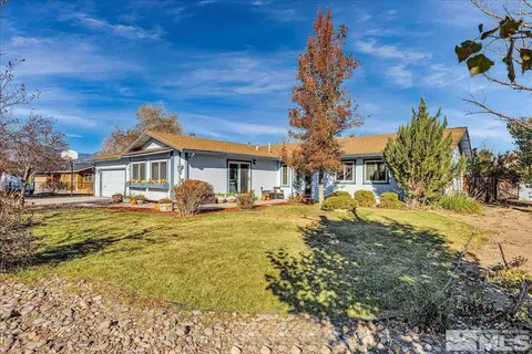 1384 Downs Dr, Minden, NV 89423 photo 1