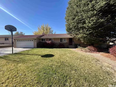 2355 Parkway Dr, Reno, NV 89502