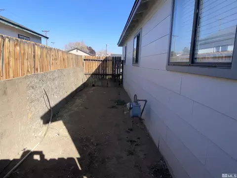 1230 Haddock Dr, Reno, NV 89512 photo 13
