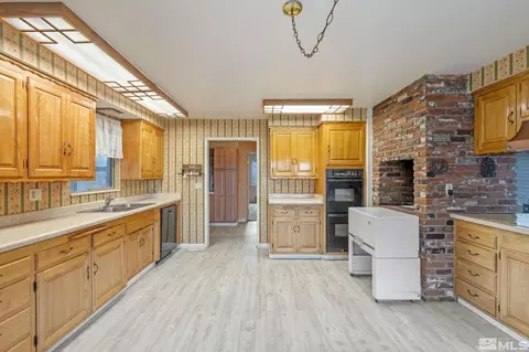 1631 Eli Dr, Reno, NV 89511 photo 16