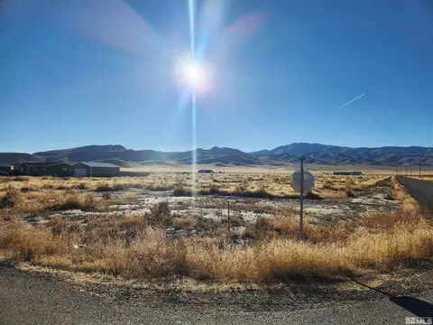 710 Painted Sage Dr, Battle Mountain, NV 89820