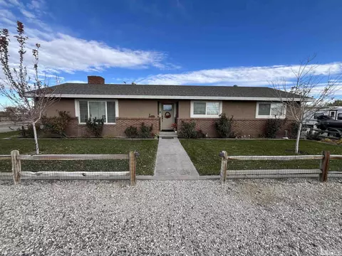 3205 St Clair Rd, Fallon, NV 89406