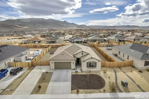 93 Oakmont Dr, Dayton, NV 89403