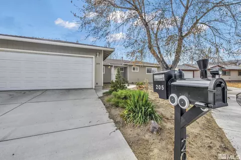 205 Pine Ln, Carson City, NV 89706