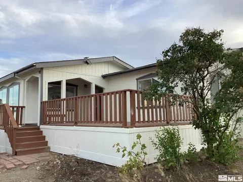 5155 Aspen St, Silver Springs, NV 89429