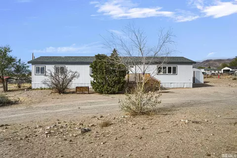 4975 Stagecoach Dr, Stagecoach, NV 89429
