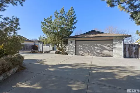 35 E Janere Ct, Sparks, NV 89436