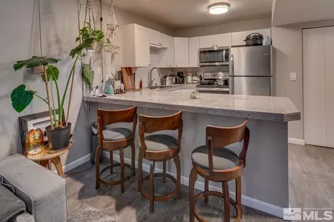 2555 Clear Acre Ln #9-3, Reno, NV 89512