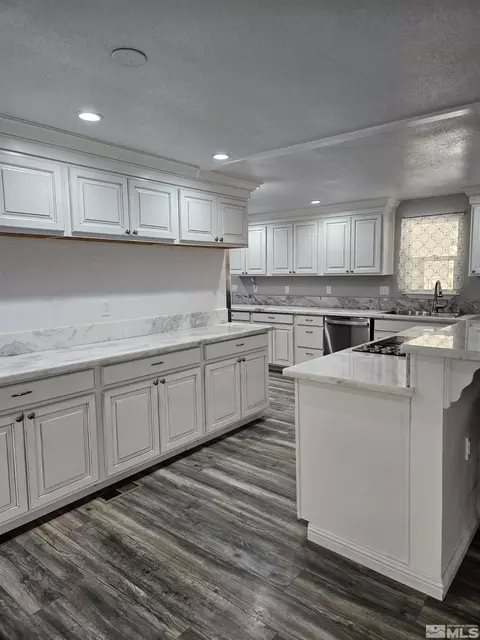 280 Taurus Cir, Reno, NV 89521 photo 8