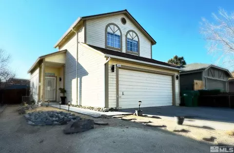 3165 Shadow Ln, Sparks, NV 89434
