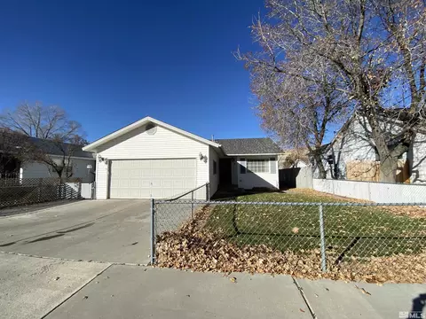 58 Kendall St, Winnemucca, NV 89445