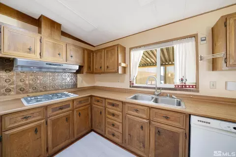 155 Gemini Cir, Reno, NV 89521 photo 23