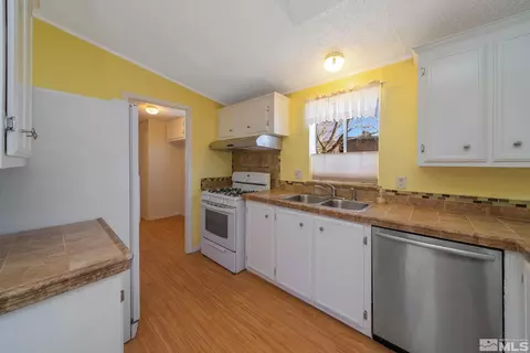115 Gemini Cir, Reno, NV 89521 photo 14