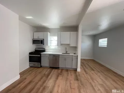606 E 7th St, Reno, NV 89512 photo 31