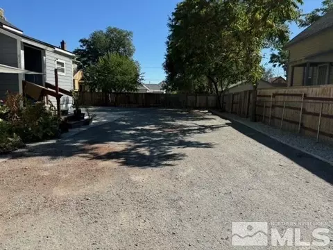 606 E 7th St, Reno, NV 89512 photo 7
