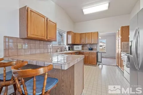 2521 E Valley Rd, Minden, NV 89423 photo 2