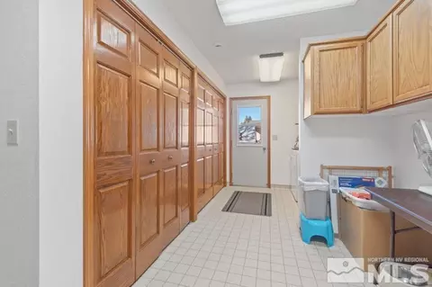 2521 E Valley Rd, Minden, NV 89423 photo 5