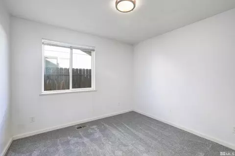 867 N Taylor St, Fallon, NV 89406 photo 10