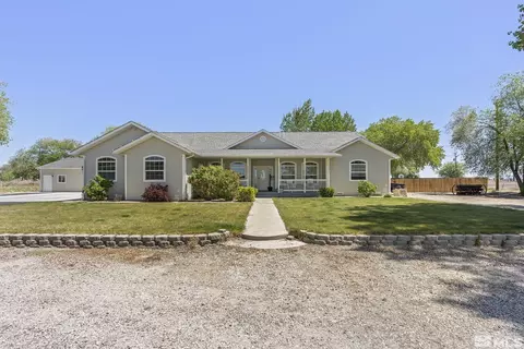 101 Wood Dr, Fallon, NV 89406