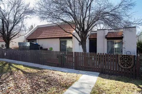1008 Baywood Dr #C, Sparks, NV 89434