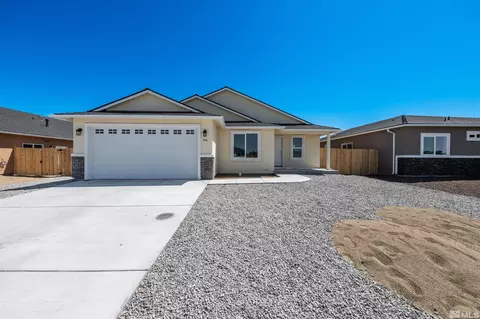 850 Great Basin Ln, Fallon, NV 89406