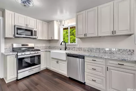 4090 Capitol View Dr, Carson City, NV 89701