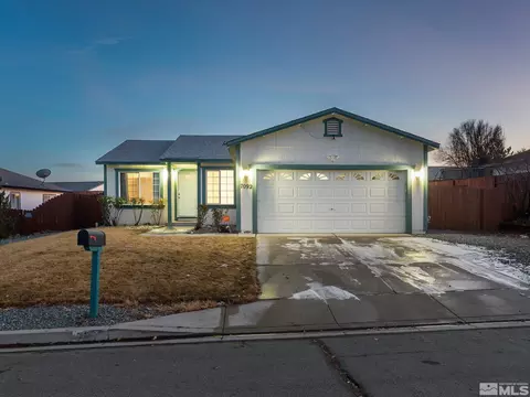 7092 Strauss Dr, Sun Valley, NV 89433