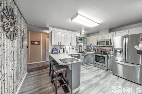 602 Rancho Via Dr, Sparks, NV 89434