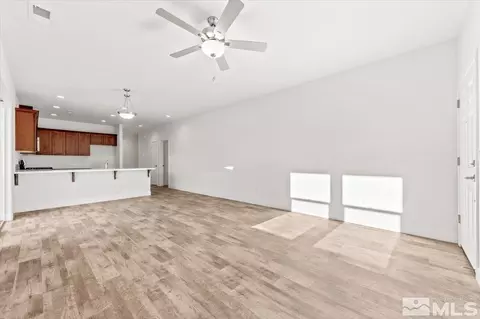 920 Agate Way, Fernley, NV 89408 photo 10