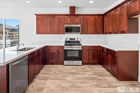 920 Agate Way, Fernley, NV 89408 photo 14