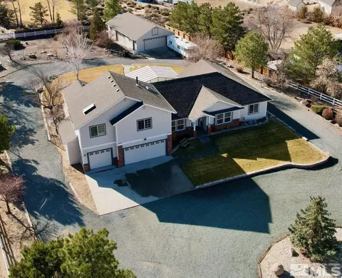 1585 Lindsay Ln, Minden, NV 89423