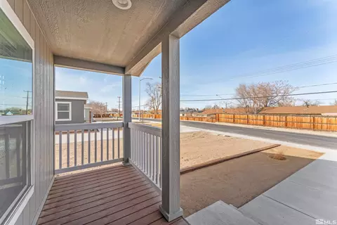 555 Babb Pl, Fallon, NV 89406 photo 4