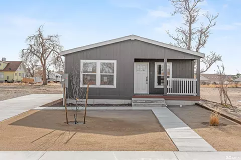 559 Babb Pl, Fallon, NV 89406 photo 3