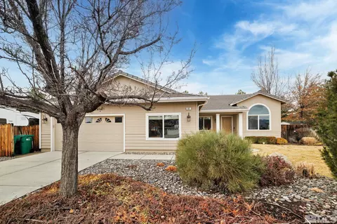 447 Calgary Ct, Reno, NV 89511