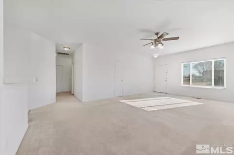 417 Settler Dr, Fallon, NV 89406 photo 3