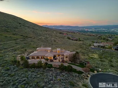 6705 Rabbit Brush Ct, Reno, NV 89511
