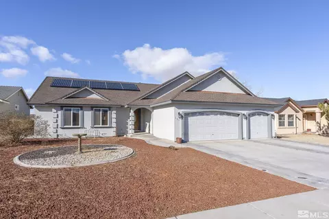131 Desert Lakes Dr, Fernley, NV 89408