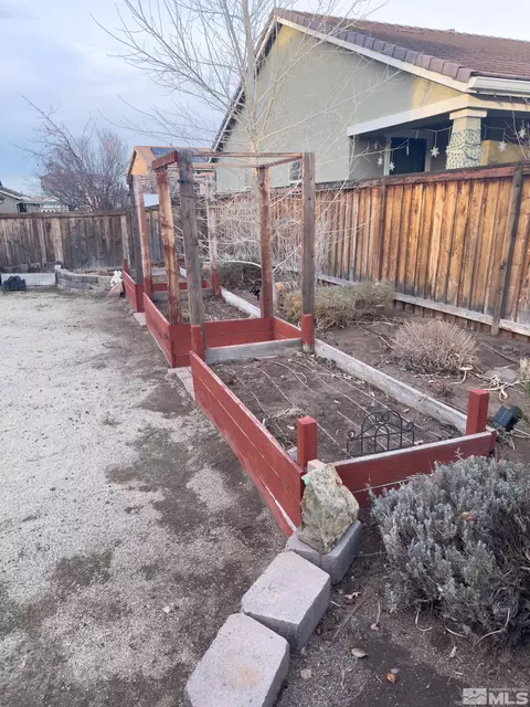 11630 Verazae Dr, Reno, NV 89521 photo 10