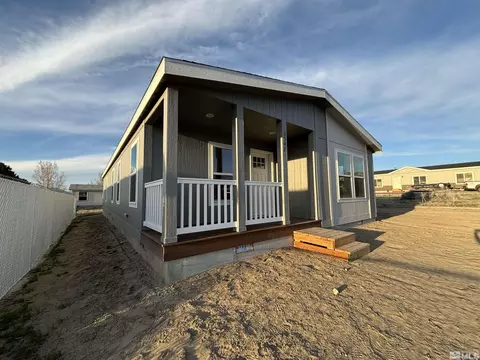 3347 Crown Royal Cir, Winnemucca, NV 89445