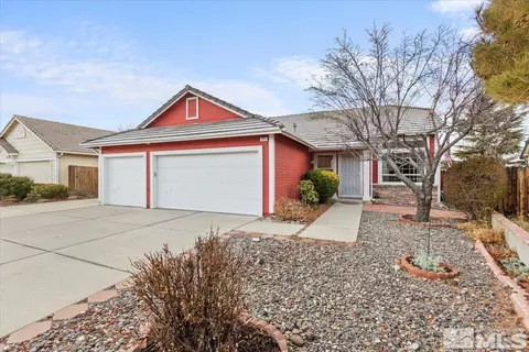 925 Festa Way, Sparks, NV 89434