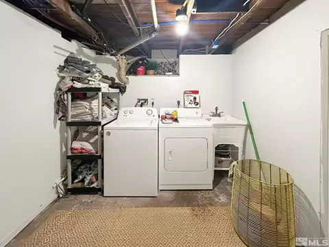 890 2nd St, Elko, NV 89801 photo 34