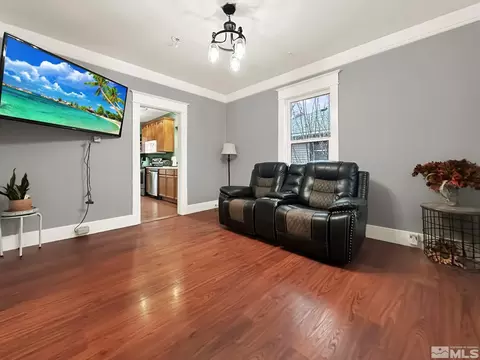 890 2nd St, Elko, NV 89801 photo 8