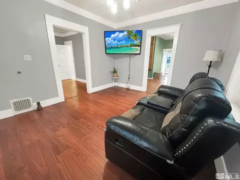 890 2nd St, Elko, NV 89801 photo 7